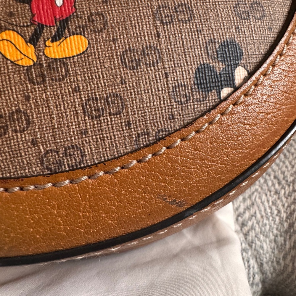 Gucci-Disney Collab /Mickey Mouse Crossbody Bag-Limited and harder to find ! - Picture 11 of 14